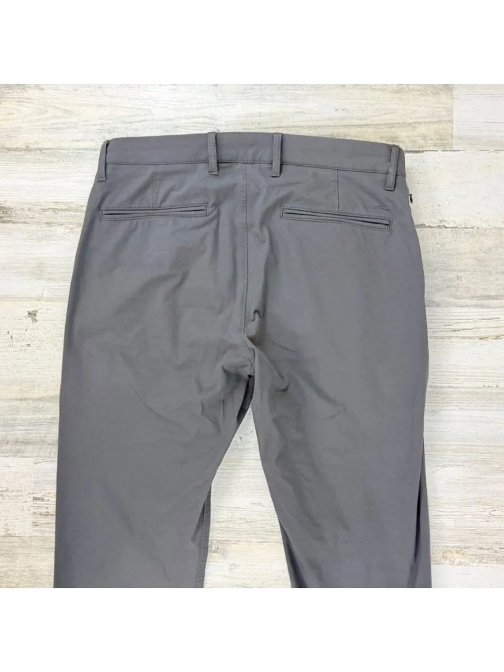 J Crew 484 Slim Fit Tech Chino Pant Mens 31x30 Dark Gray